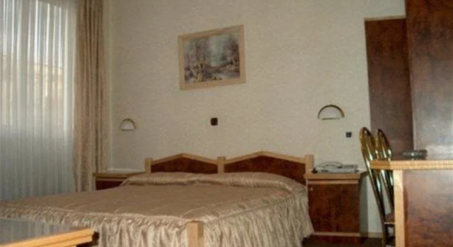Hotel Dardanija, Забронировать Отель Сараево Сараевский кантон, рядом с Old Sarajevo Clock Tower