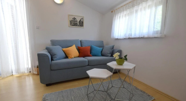 Apartments Starman, Prenota Appartamento Hotel a Isole Quarnerine con parcheggio, Parcheggio