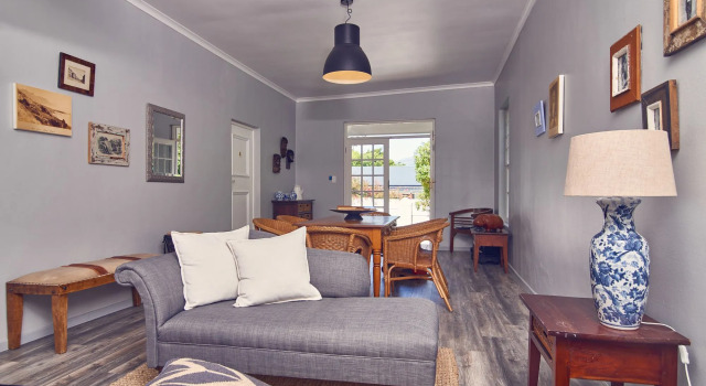 Corner House Residence
