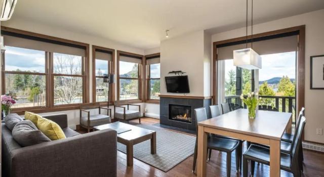 Апартаменты Superior Suites Sur Lac