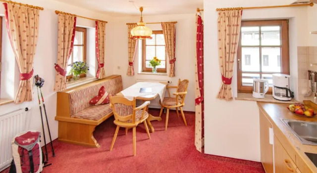 Апартаменты Hotel Alte Krone