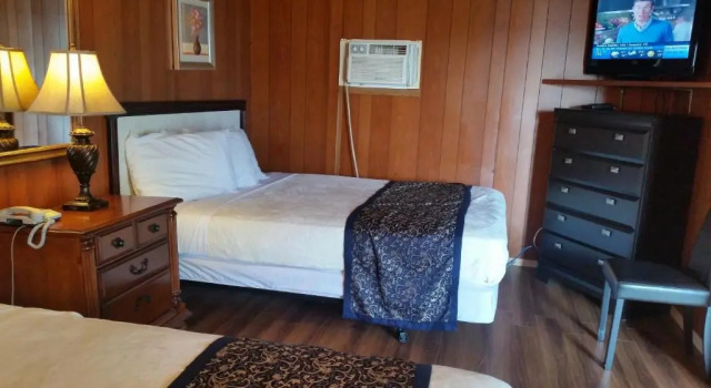 Blue Mountain Motel, Boek Motel Motels in Alberta, Motel