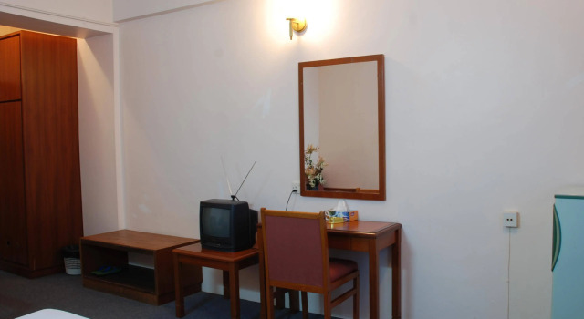 Hotel Meligai Kapit, Rezerwuj Hotel Hotele w Sarawak z parkingiem, Parking