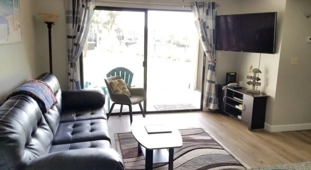 Ocean Ge Club D15 2 Bedroom Condo, Rezerwuj Apartament Hotele w Saint Augustine Area z parkingiem, Parking