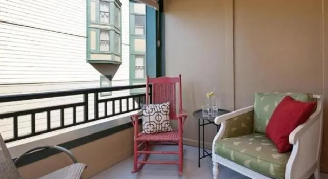 Студия The Orenco Station Hotel