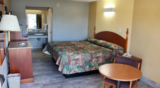 Regal Inn, Varaa Hotelli North Little Rock 