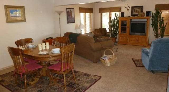 Red Rock Hacienda, Boek Hotel Hotels in Kane County met parkeren, Parkeren
