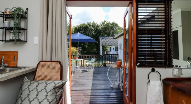 Двухместный номер Standard с видом на сад Arbour1 Guesthouse