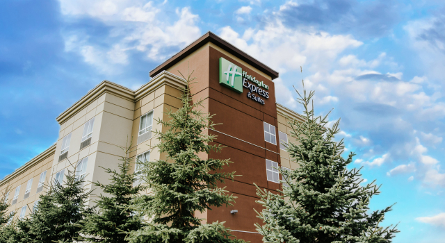 Holiday Inn Express & Suites Spruce Grove - Stony Plain by IHG