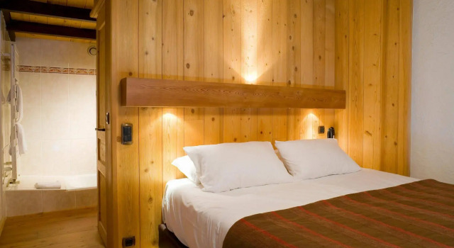Madame Vacances Hôtel et Spa Ibiza, Забронировать Отель Ле-дез-Альп Oisans