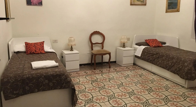 A Casa Doina Airport, Book Hotel Hotels in Pisa with Parking, Parking