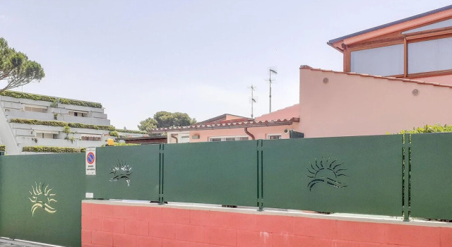 Beautiful Home in Castiglione Della Pesc With 3 Bedrooms and Wifi