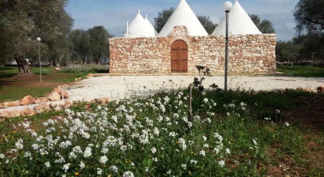 Вилла Trulli Monte Madre