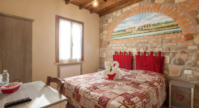 B&B La Casa delle Rondini, Boek Bed and Breakfast Roncoferraro Lombardije