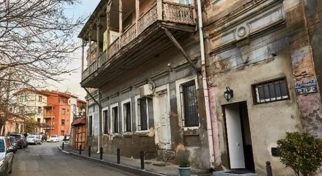 Pheasant Home in Old Tbilisi