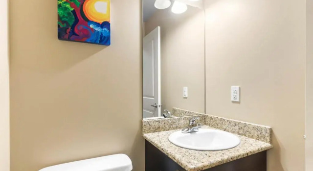 Private 3BR Stonebridge Close to restaurants&shops