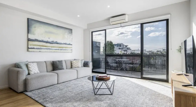 Апартаменты Northcote 3-bed Townhouse Near Cafes & Shops