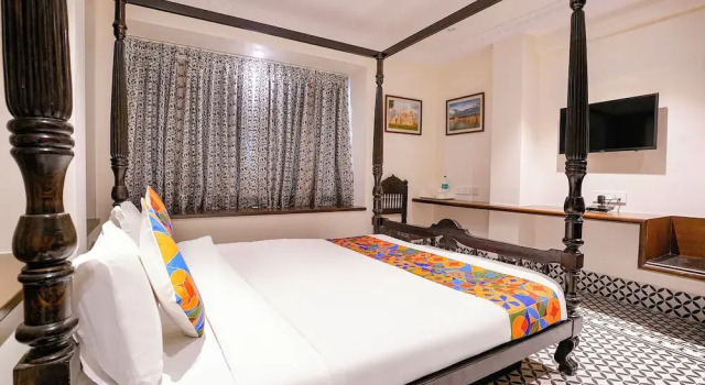 Номер Premium FabHotel Mumbai Corporate Rooms JB Nagar - Nr Airport