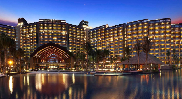 Pullman Oceanview Sanya Bay Resort & Spa