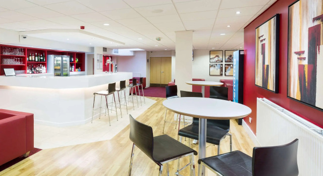 Travelodge Glasgow Central, Забронировать Отель Отели Glasgow & The Clyde Valley с завтраком, Завтраки
