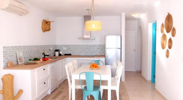 Апартаменты с видом на море Apartment Mirazul