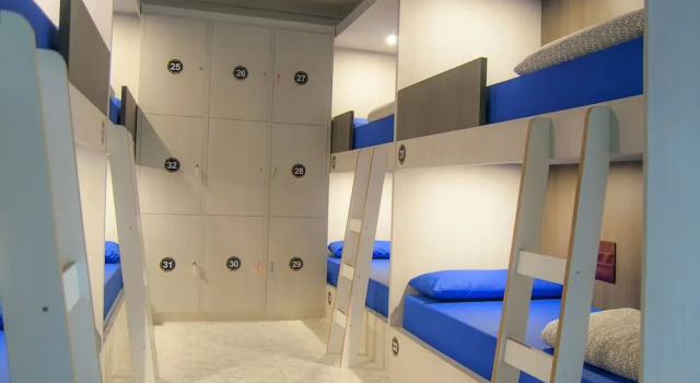 Albergue Oceanus Finisterre, Buchen Sie Hostel Hotels in Galicien mit Parkplatz, Parkplätze