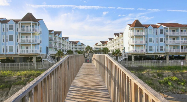 Seascape 2306 1 Bedroom Condo by RedAwning