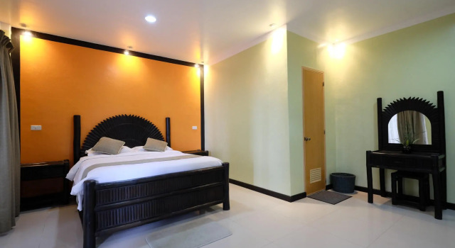 Номер Deluxe рядом с пляжем Malapascua Exotic Island Dive and Beach Resort