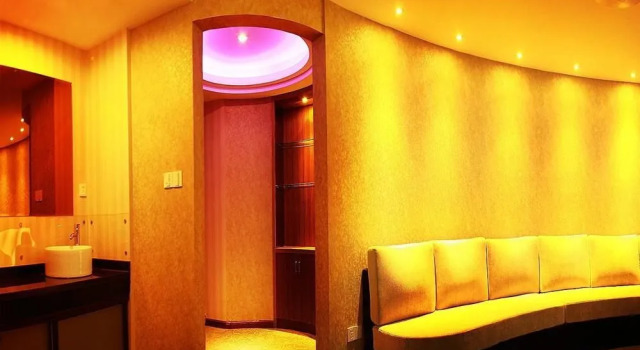 Hangzhou Frid Jonejer Hotel, Забронировать Отель Отели Цзянган с парковкой, Парковка