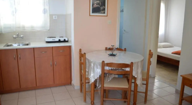 Elli Studios & Apartments