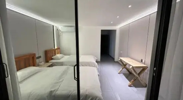 Кровать в общем номере Leishan Lang de Shangzhai Panoramic youth Hostel