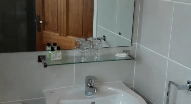 Четырёхместный номер Standard Mountain View Guesthouse