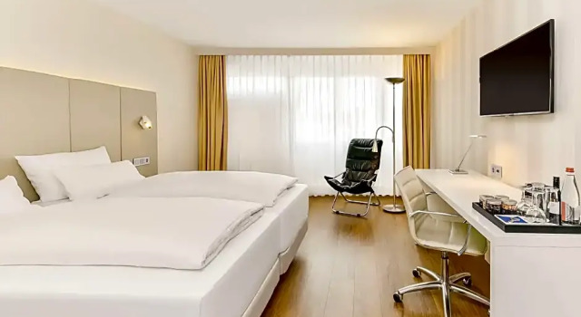 Одноместный номер Deluxe NH Erlangen