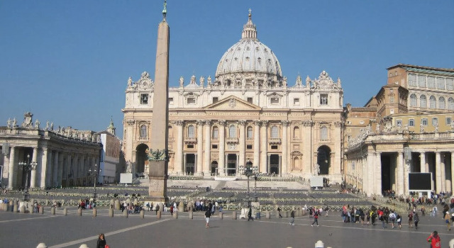 44 Al Colosseo, Забронировать Отель Рионе Монти Рим, рядом с Piazza della Madonna dei Monti