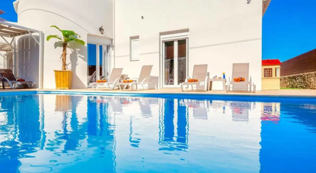 Sky Beachfront Villa with private pool, Забронировать Вилла Скалета Центральный Крит