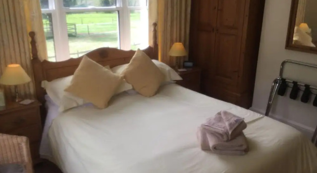 Peak House Farm, Boek Boerderijverblijf Hotels in Merseyside met zwembad, Zwembad