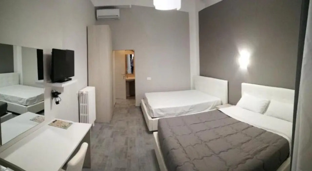 Четырёхместный номер Deluxe Gardens Elide