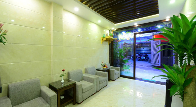 Blue Hanoi Inn Luxury Hotel, Забронировать Отель Донгда Ханой