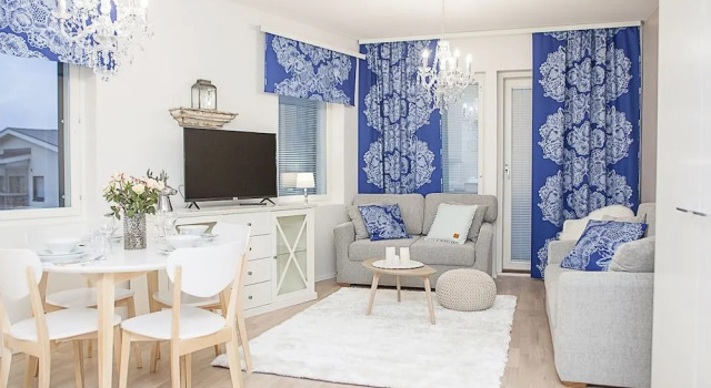 Crystal Suites 1