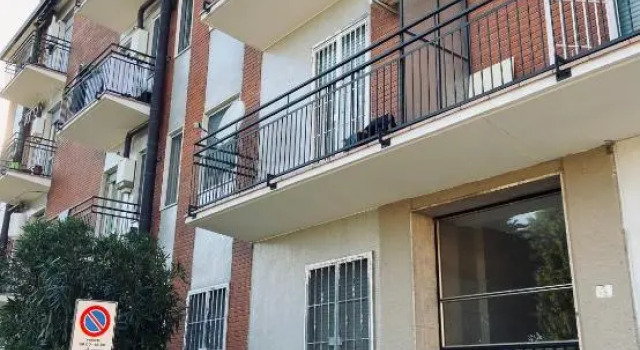 CaseOspitali - CASA LUMIERE bilo panoramico e luminoso - piano 3 NO ascensore, Забронировать Отель Чернуско-суль-Навильо Ломбардия