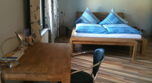 Hotel Cappuccino, Rezervasyon Otel Elze Weser Uplands