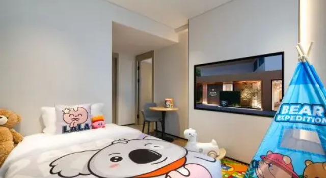 Семейный люкс Park Liwan Hotel (Dongguan Xiabafang Liyuzhou Cultural and Creative Park)
