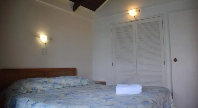 Avana Waterfront Apts