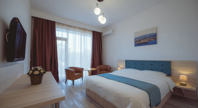 Q Hotel Neptun, Rezerwuj Hotel Neptun Constanta