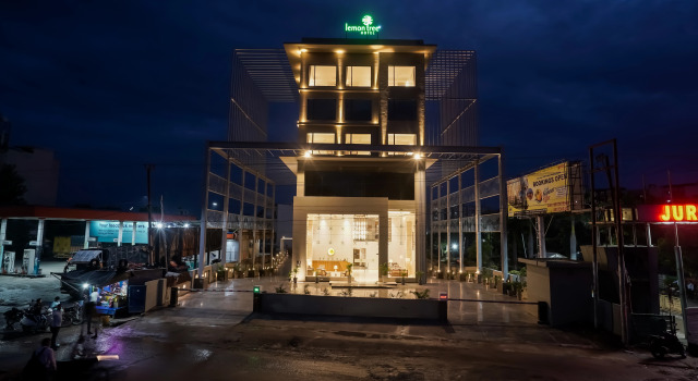 Lemon Tree Hotel Haridwar, Rezervovat Hotel Hotely v Uttarakhand s parkováním, Parkování
