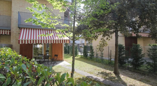 Rowhouse With Private Garden, Prenota Villa Hotel a Veneto con parcheggio, Parcheggio