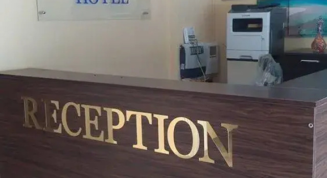 Ikarus Hotel