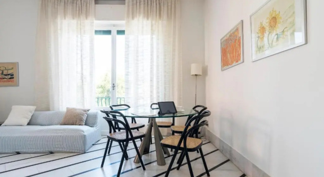 Aranci Flexyrent apt. 5min walk to beach + Parking, Забронировать Отель Отели Рапалло с парковкой, Парковка