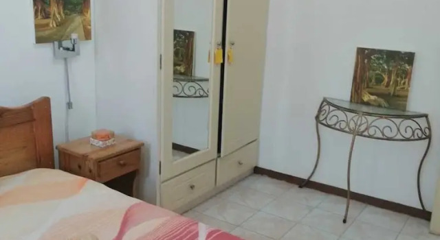Room in Apartment - Roommate for Rent in Flic en Flac, Rezervovat Apartmán Rivière Noire Mauritius West Coast