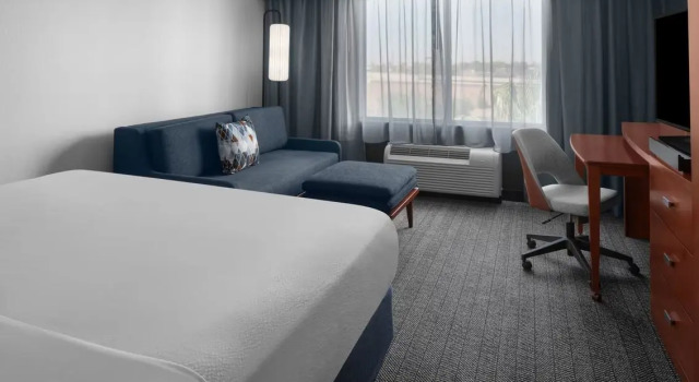 Двухместный номер Standard Courtyard by Marriott Phoenix West/Avondale